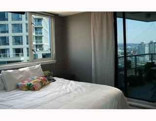 Photo 9: 2308 63 KEEFER Place in Vancouver: Downtown VW Condo for sale (Vancouver West)  : MLS®# V786386