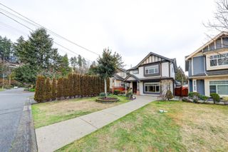 Photo 3: 1776 MACGOWAN Avenue in North Vancouver: Pemberton NV House for sale : MLS®# R2747688