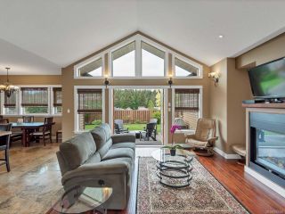 Photo 7: 711 Gemsbok Dr in CAMPBELL RIVER: CR Campbell River Central House for sale (Campbell River)  : MLS®# 839968