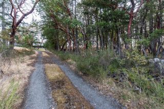 Photo 16: 3415 Fulton Rd in Colwood: Co Triangle Land for sale : MLS®# 938975