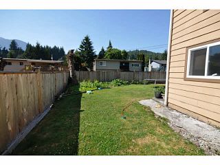 Photo 16: 38129 HEMLOCK AV in Squamish: Valleycliffe House for sale : MLS®# V1132319
