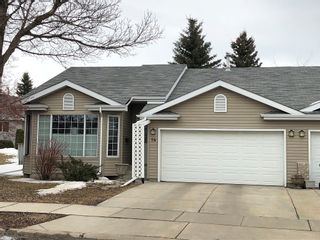 Photo 1: 14, 20 Deerbourne Drive in St. Albert: Townhouse for rent