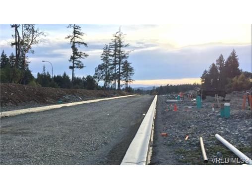 Main Photo: Lot 17 Bellamy Link in VICTORIA: La Thetis Heights Land for sale (Langford)  : MLS®# 717505