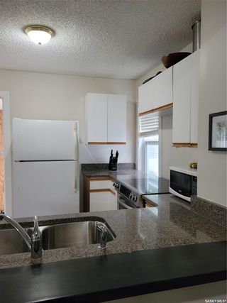 Photo 5: 1514 F Avenue North in Saskatoon: Mayfair Residential for sale : MLS®# SK945620