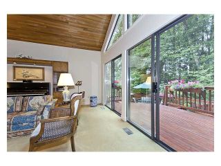Photo 8: 5527 HUCKLEBERRY LN in North Vancouver: Grouse Woods House for sale : MLS®# V910533