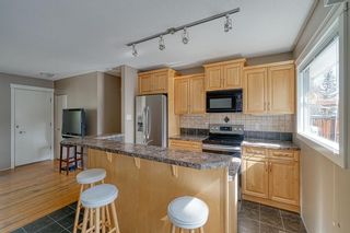 Photo 11: 40 Hardisty Place SW in Calgary: Haysboro Detached for sale : MLS®# A1212191