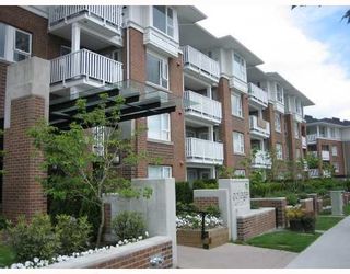 Photo 1: # 109 4723 DAWSON ST in Burnaby: Brentwood Park Condo for sale in "Collage by Polygon" (Burnaby North) 