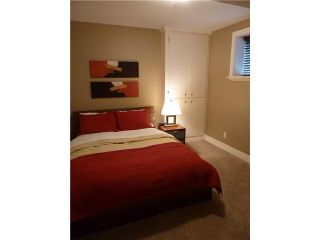 Photo 16: 324 31 Avenue NE in CALGARY: Tuxedo Residential Attached for sale (Calgary)  : MLS®# C3500030