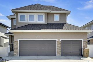 Photo 1: 209 Prairie View Drive in Regina: Fairways West Residential for sale : MLS®# SK941385