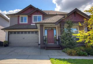 Photo 1: 16416 59A Avenue in Surrey: Cloverdale BC House for sale (Cloverdale)  : MLS®# R2002360