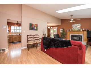 Photo 10: 33462 10TH Avenue in Mission: Mission BC House for sale : MLS®# R2090095