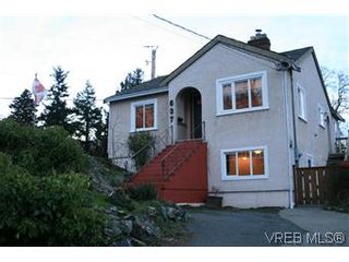 Photo 3: 637 Lampson St in VICTORIA: Es Old Esquimalt House for sale (Esquimalt)  : MLS®# 560007