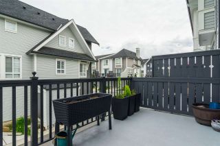 Photo 12: 1 8476 207A Street in Langley: Willoughby Heights Townhouse for sale in "York by Mosaic" : MLS®# R2285579