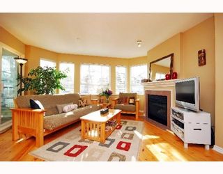 Photo 2: 252 2565 W BROADWAY BB in Vancouver: Kitsilano Condo for sale (Vancouver West)  : MLS®# V749905