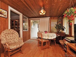 Photo 10: 1726 Mortimer St in VICTORIA: SE Cedar Hill House for sale (Saanich East)  : MLS®# 637109
