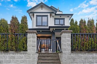 Photo 3: 1122 NANAIMO Street in Vancouver: Renfrew VE 1/2 Duplex for sale (Vancouver East)  : MLS®# R2872315