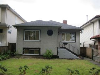 Photo 1: 1349 E 24TH Avenue in Vancouver: Knight House for sale in "CEDAR COTTAGE AREA" (Vancouver East)  : MLS®# R2078291