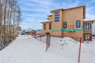 Photo 5: 35 ROCKFORD Park NW in Calgary: Rocky Ridge Detached for sale : MLS®# A2015105