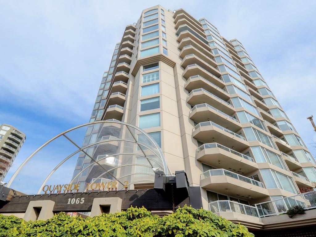 Main Photo: 906 1065 QUAYSIDE Drive in New Westminster: Quay Condo for sale : MLS®# R2527786