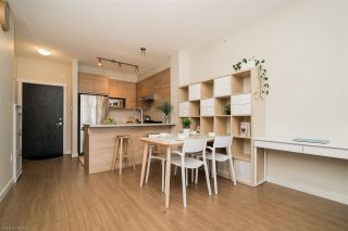 Photo 5: 415 9399 ODLIN Road in Richmond: West Cambie Condo for sale in "MAYFAIR PLACE" : MLS®# R2291974