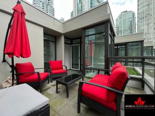 Main Photo: 301 1211 MELVILLE STREET in Vancouver: Coal Harbour Townhouse for rent (Vancouver West) 
