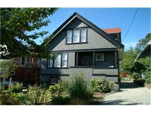 Main Photo:  in VICTORIA: Vi Fernwood House for sale (Victoria)  : MLS®# 374401