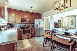 Photo 7: 720 Hoskin Avenue in Winnipeg: Residential for sale (3B)  : MLS®# 202216864