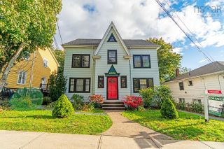 Main Photo: 6378 South Street in Halifax: 2-Halifax South Multi-Family for sale (Halifax-Dartmouth)  : MLS®# 202126561