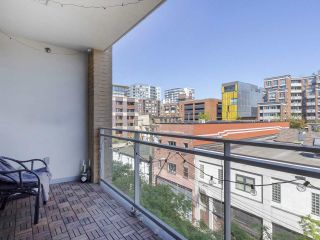 Photo 8: 513 221 UNION Street in Vancouver: Mount Pleasant VE Condo for sale in "V6A" (Vancouver East)  : MLS®# R2267246