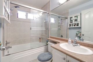 Photo 13: 7330 14TH Avenue in Burnaby: Edmonds BE 1/2 Duplex for sale (Burnaby East)  : MLS®# R2257150