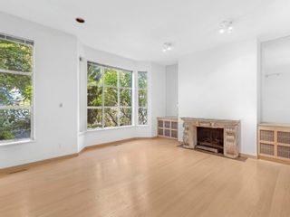 Photo 2: 3068 W 3RD Avenue in Vancouver: Kitsilano 1/2 Duplex for sale (Vancouver West)  : MLS®# R2900627