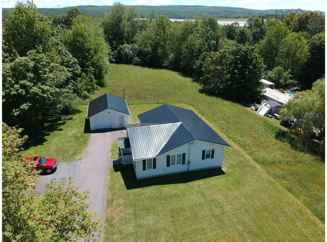 Main Photo: 5562 Highway 1 in Waterville: Kings County Residential for sale (Annapolis Valley)  : MLS®# 202213032