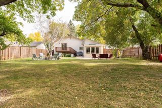 Photo 41: 35 Lakedale Place in Winnipeg: Waverley Heights Residential for sale (1L)  : MLS®# 202325738