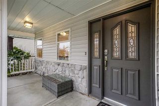 Photo 2: 20488 DALE Drive in Maple Ridge: Southwest Maple Ridge House for sale : MLS®# R2542320