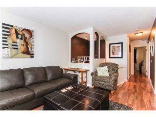 Photo 8: 6139 MADDOCK Drive NE in Calgary: Marlborough Park House for sale : MLS®# C4046134