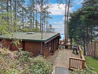 Photo 11: 3733 PRIVATEERS Road: Pender Island House for sale in "Magic Lake Estates" (Islands-Van. & Gulf)  : MLS®# R2873083