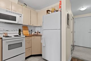 Photo 6: 503 1367 ALBERNI Street in Vancouver: West End VW Condo for sale in "The Lions" (Vancouver West)  : MLS®# R2872281