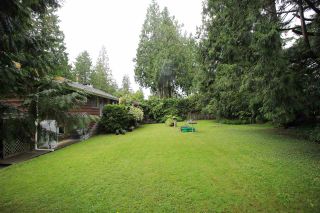 Photo 3: 4521 SOUTHRIDGE Crescent in Langley: Murrayville House for sale in "Murrayville" : MLS®# R2339975