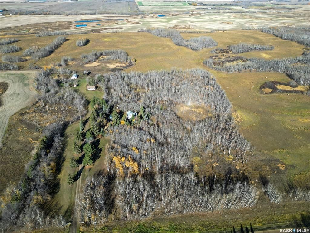 Main Photo: Red Deer Hill Road Acreage in Prince Albert: Residential for sale (Prince Albert Rm No. 461)  : MLS®# SK949874