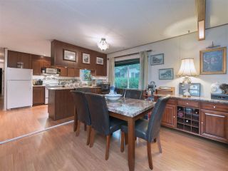 Photo 5: 8 2306 198 Street in Langley: Brookswood Langley Manufactured Home for sale in "Cedar Lane Park" : MLS®# R2237206