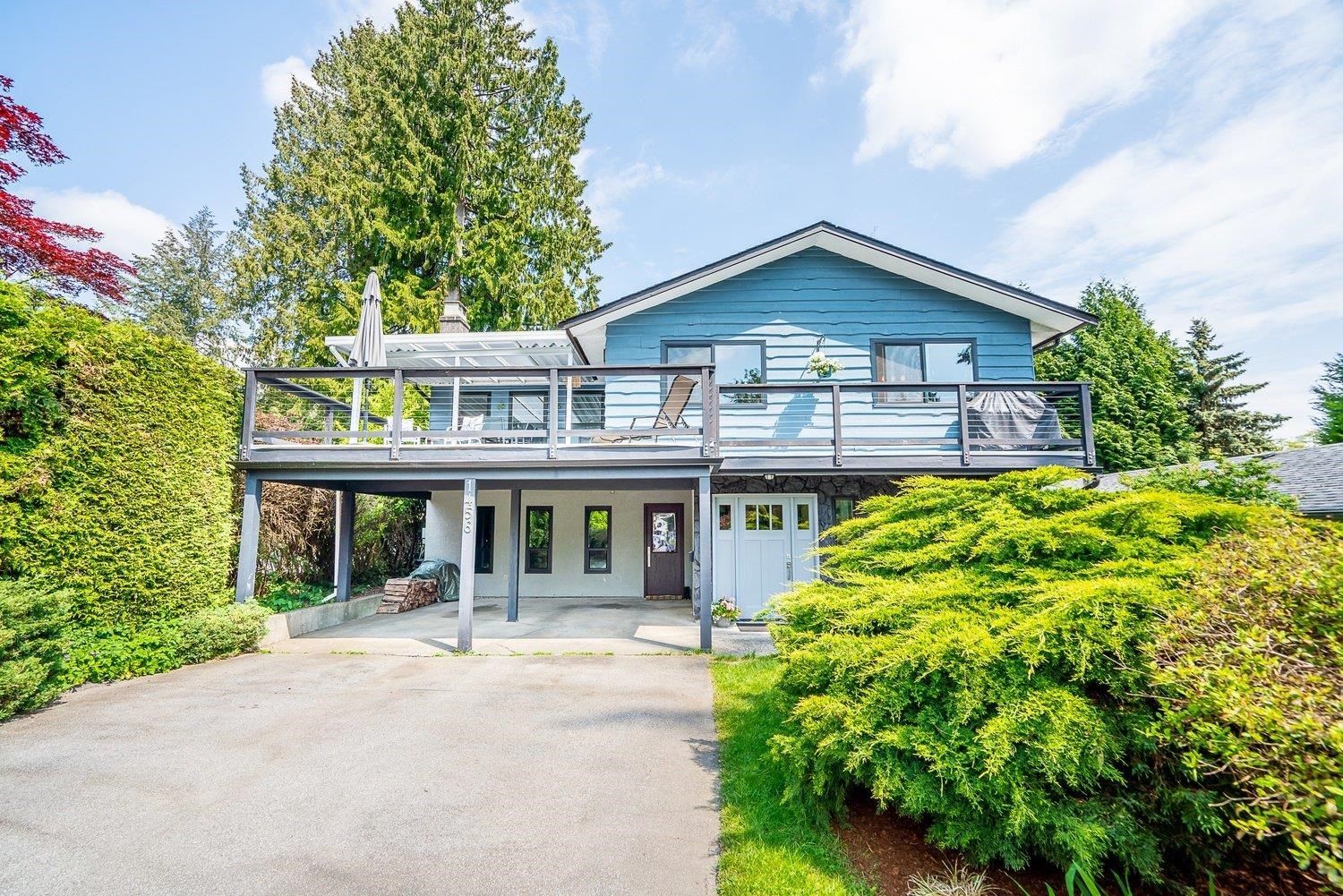 Main Photo: 1456 WELLINGTON Drive in North Vancouver: Lynn Valley House for sale : MLS®# R2782715