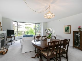 Photo 4: 202 2108 W 38TH Avenue in Vancouver: Kerrisdale Condo for sale in "The Wilshire" (Vancouver West)  : MLS®# R2282081