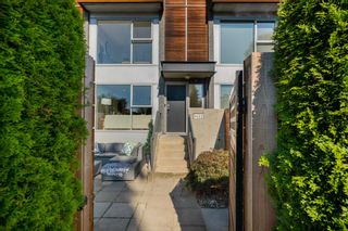Photo 4: 1432 ARBUTUS STREET in Vancouver: Kitsilano Townhouse for sale (Vancouver West)  : MLS®# R2602268