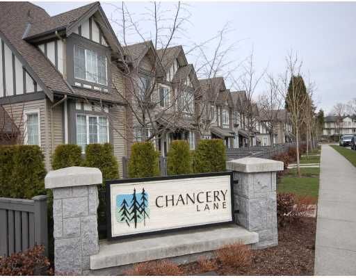 Main Photo: 19 8533 CUMBERLAND Place in Burnaby: The Crest Townhouse for sale in "CHANCERY" (Burnaby East)  : MLS®# V758358