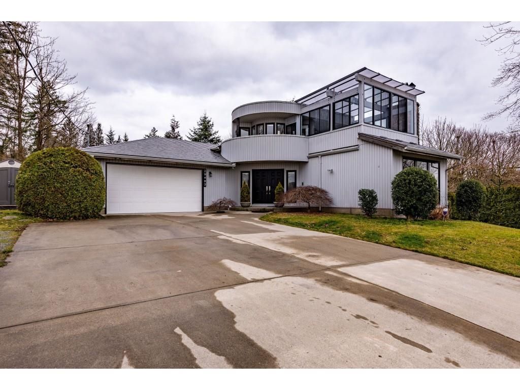 Main Photo: 29483 SIMPSON Road in Abbotsford: Aberdeen House for sale : MLS®# R2653040