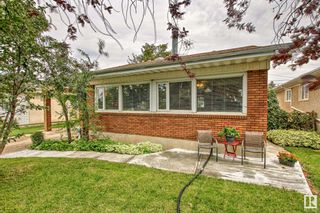 Photo 2: 8507 56 Street in Edmonton: Zone 18 House for sale : MLS®# E4385622