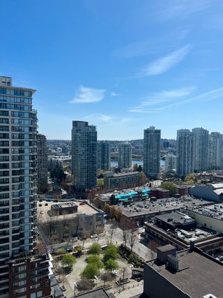 Photo 6: 2407 939 HOMER Street in Vancouver: Yaletown Condo for sale in "PINNACLE" (Vancouver West)  : MLS®# R2810578