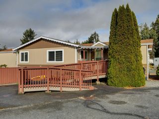 Photo 3: 10 7871 West Coast Rd in Sooke: Sk Kemp Lake Manufactured Home for sale : MLS®# 918553