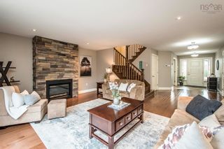 Photo 6: 105 Royal Oaks Way in Belnan: 105-East Hants/Colchester West Residential for sale (Halifax-Dartmouth)  : MLS®# 202301534