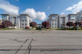 Photo 2: 318 32085 GEORGE FERGUSON Way in Abbotsford: Abbotsford West Condo for sale in "Arbour Court" : MLS®# R2376542